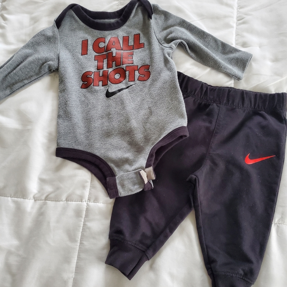 Bodysuit and jogger pant set